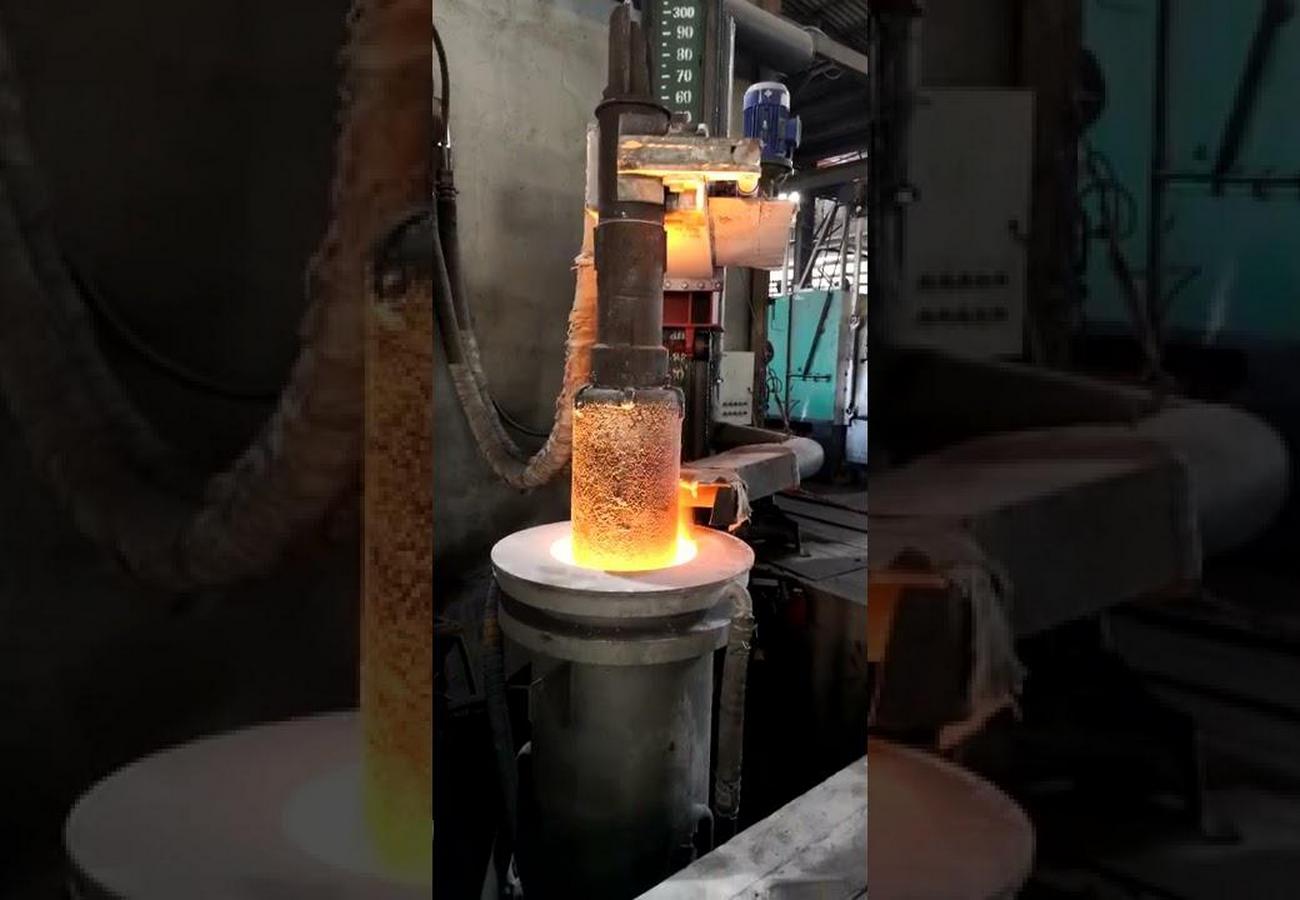 Технологическое оборудование для электрошлакового переплава